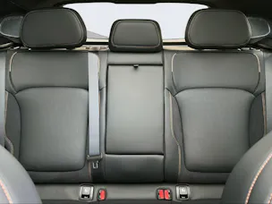 Lynk & Co 08