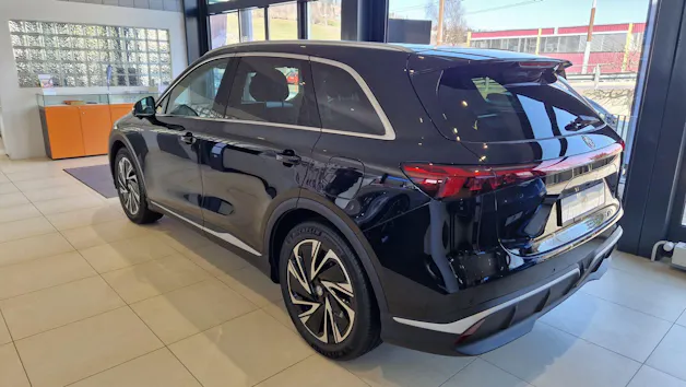 MG MGS6 Luxury 77KWh 4 WD
