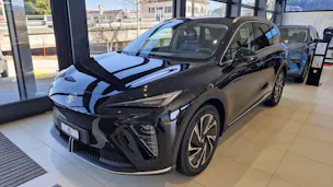MG MGS6 Luxury 77KWh 4 WD