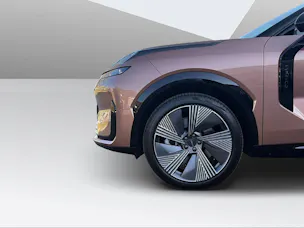 Lynk & Co 08