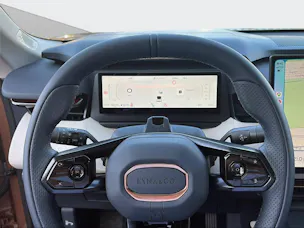 Lynk & Co 08