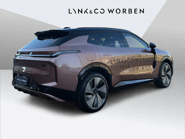 Lynk & Co 08