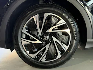 MG S6 EV 77kWh Luxury AWD