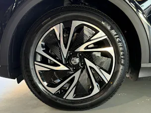 MG S6 EV 77kWh Luxury AWD