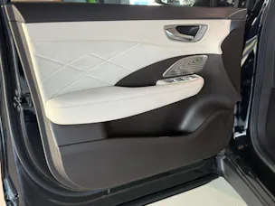 MG S6 EV 77kWh Luxury AWD