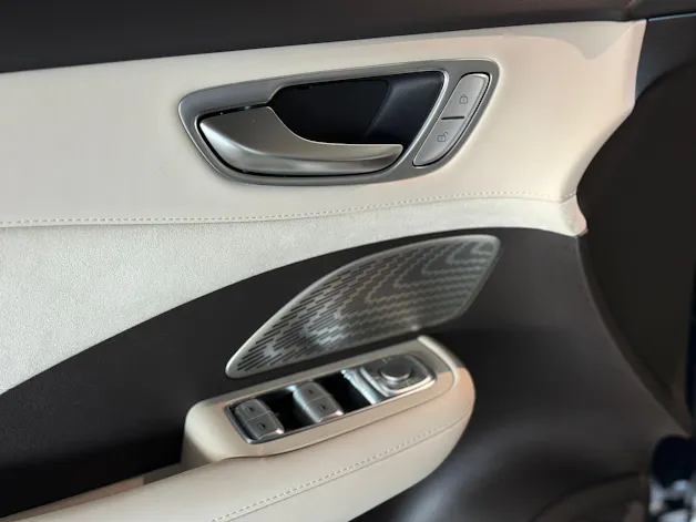 MG S6 EV 77kWh Luxury AWD