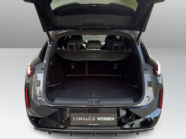Lynk & Co 08