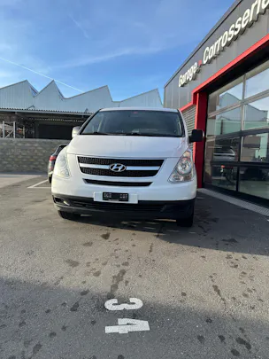 Hyundai H-1 Cargo 2.5 CRDi HP 5-Türen / Portes / Porte