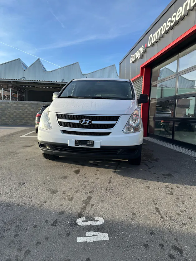 Hyundai H-1 Cargo 2.5 CRDi HP 5-Türen / Portes / Porte