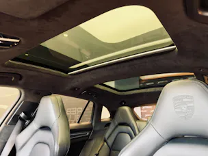 Porsche Panamera Turbo Sport Turismo PDK