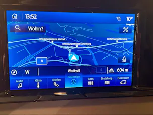 Ford Tourneo Courier 1.0 EcoBoost Titanium