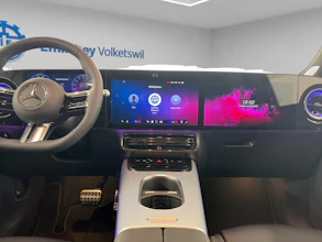 https://vehicle.imgix.net/4217919/dd380c76-b964-4e2a-9230-78a076df621c.jpg