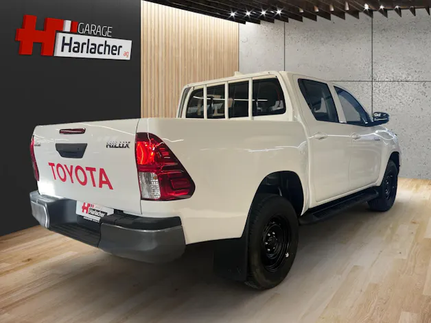 Toyota Hilux Double Cab.-Pick-up 2.4 D-4D 150 Comfort