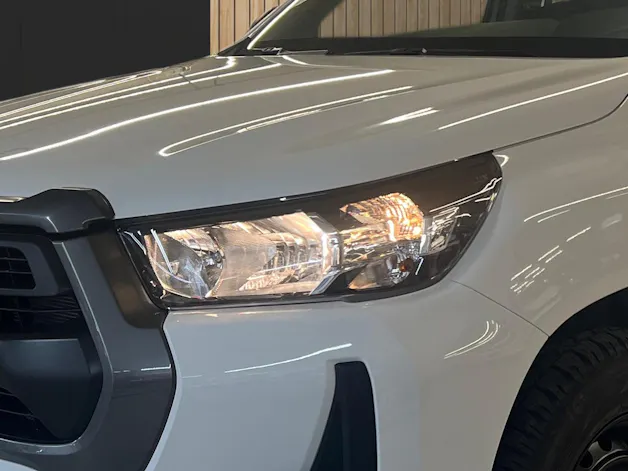 Toyota Hilux Double Cab.-Pick-up 2.4 D-4D 150 Comfort