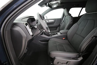 https://vehicle.imgix.net/4217955/2ae60a2d-1b9b-4d6b-94fa-5b3348fc22ba.jpg