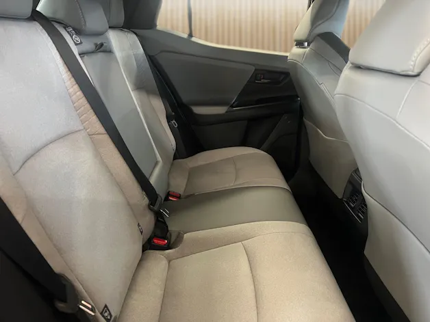 Toyota C-HR+ Premium AWD