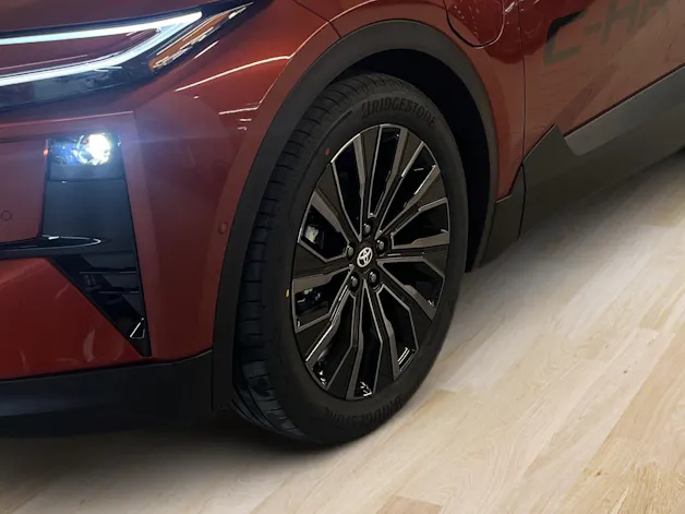 Toyota C-HR+ Premium AWD