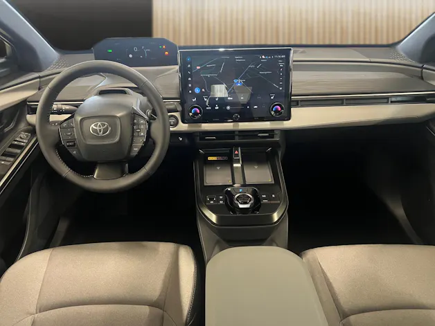 Toyota C-HR+ Premium AWD