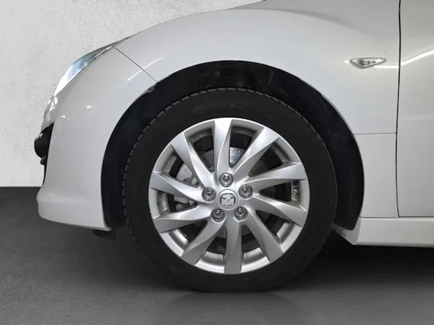 Mazda 6 Hatchback 2.0 DISI Exclusive