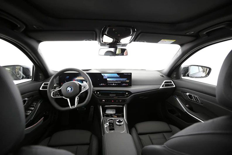 image du véhicule BMW 3 SERIES