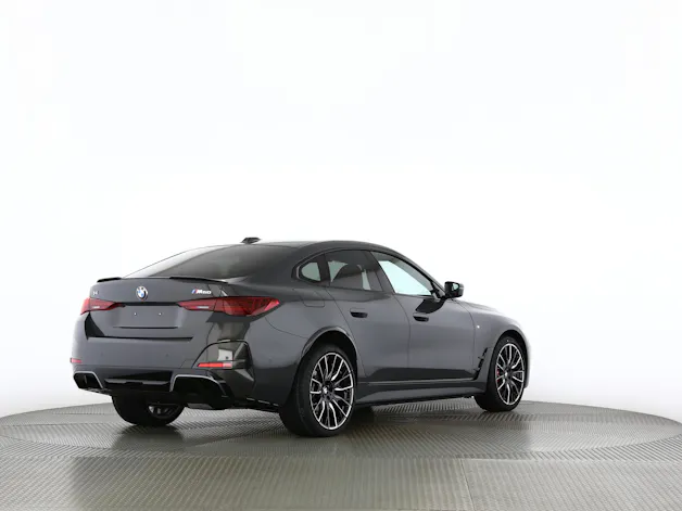 BMW i4 M60