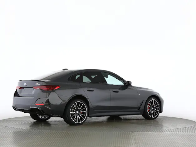 BMW i4 M60