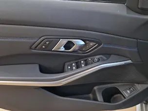 BMW 320d xDrive Touring