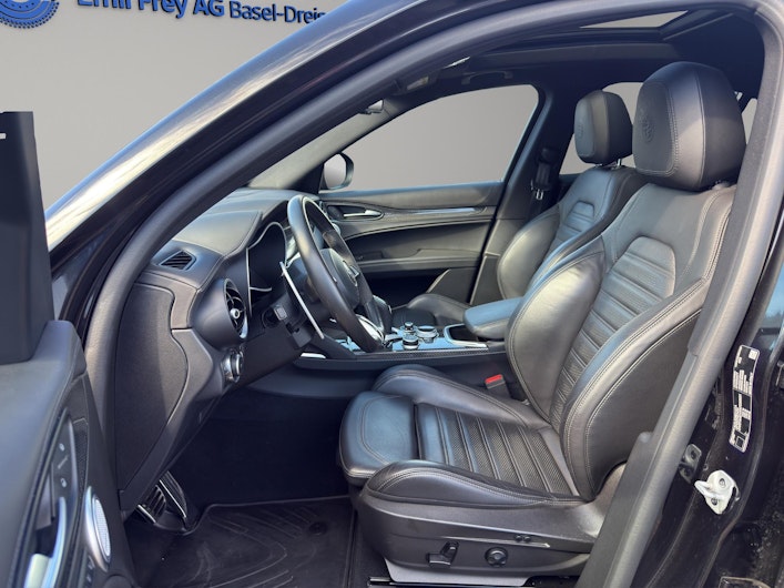 immagine del veicolo ALFA ROMEO STELVIO