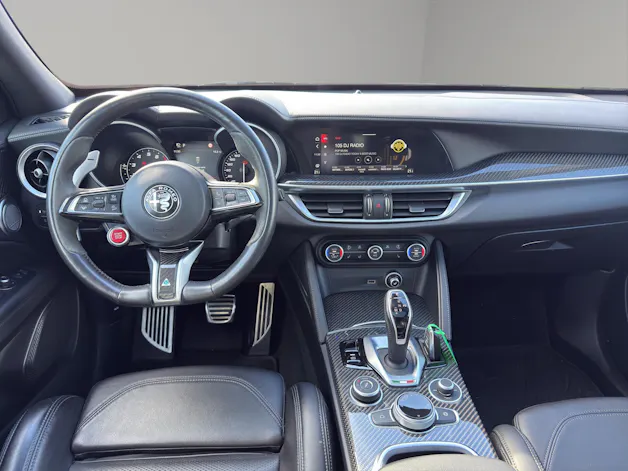 Alfa Romeo Stelvio 2.9 V6 Biturbo Q4 Quadrifoglio