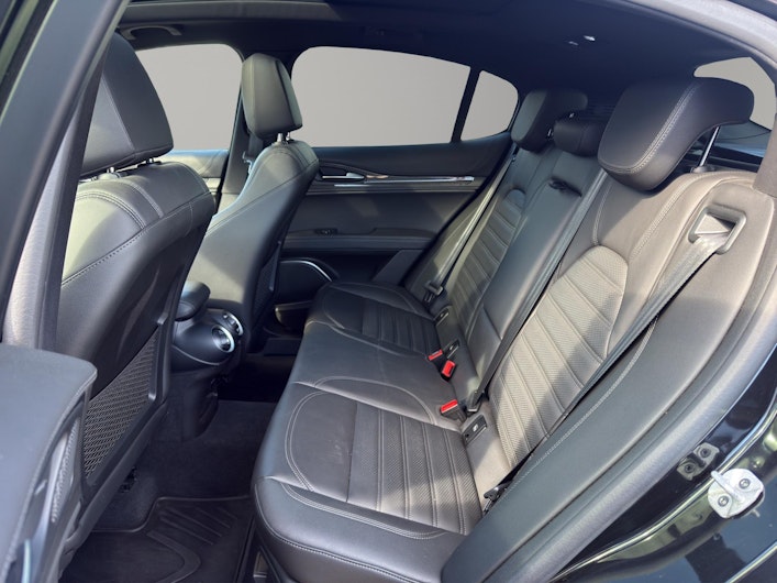 immagine del veicolo ALFA ROMEO STELVIO