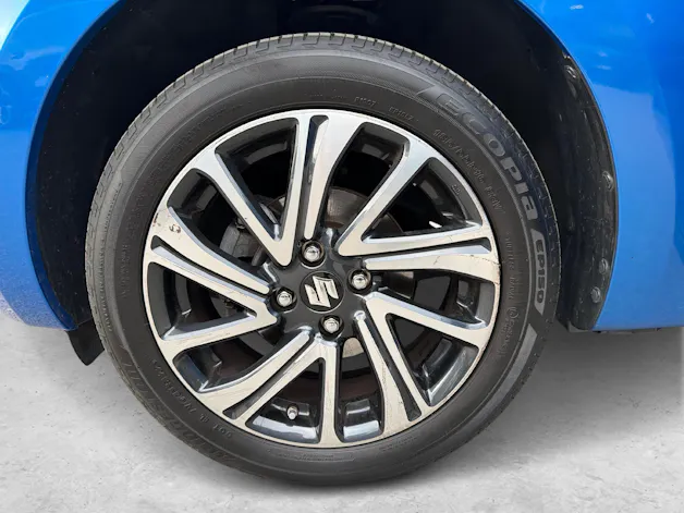 Suzuki Swift 1.2 Piz Sulai Top Hybrid 4x4