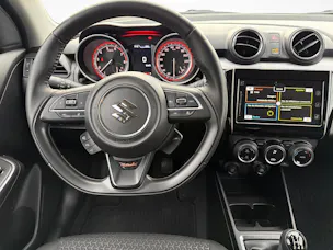 Suzuki Swift 1.2 Piz Sulai Top Hybrid 4x4