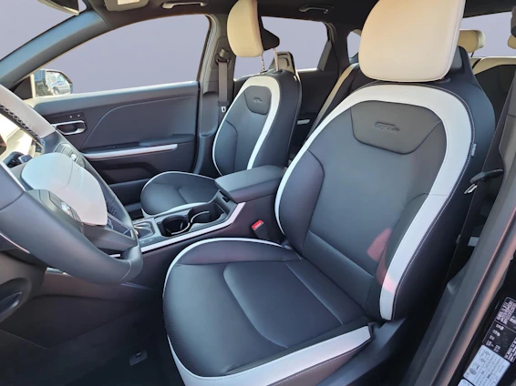 Fahrzeugbild 8 Fahrzeugbild 8