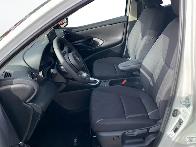 Toyota Yaris 1.5 VVT-i HSD Comfort