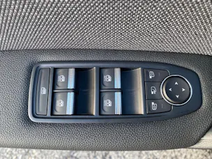 Mitsubishi Grandis 1.8 HEV Intense