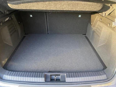 MITSUBISHI GRANDIS 11