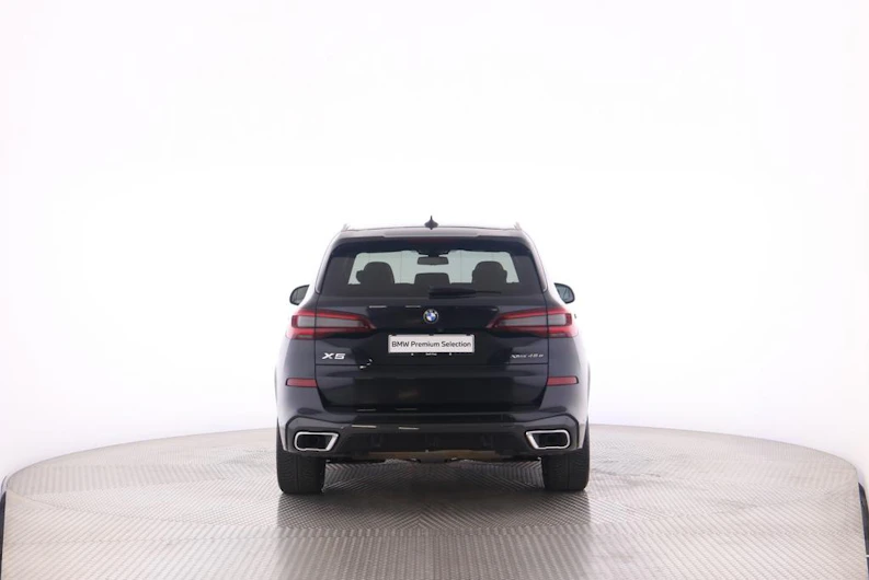 immagine del veicolo BMW X5