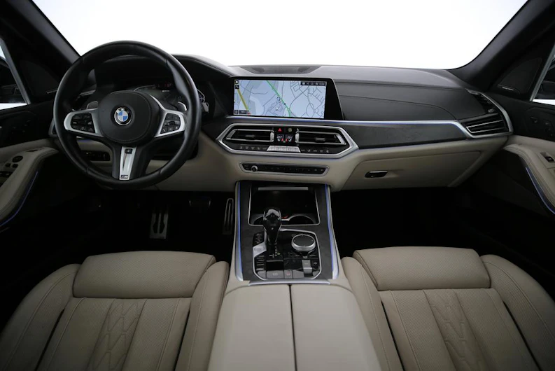 immagine del veicolo BMW X5