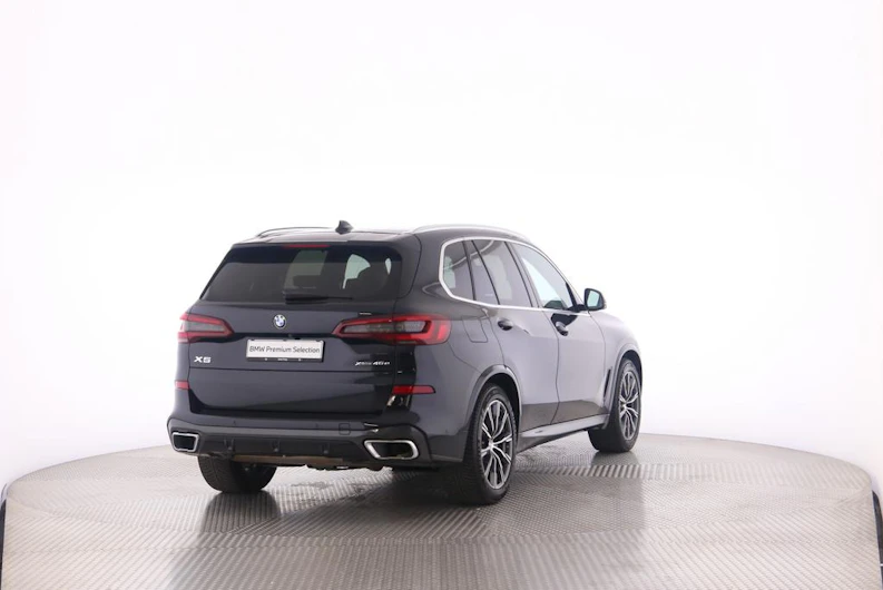 immagine del veicolo BMW X5