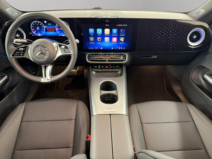 Fahrzeugbild MERCEDES-BENZ CLA 220