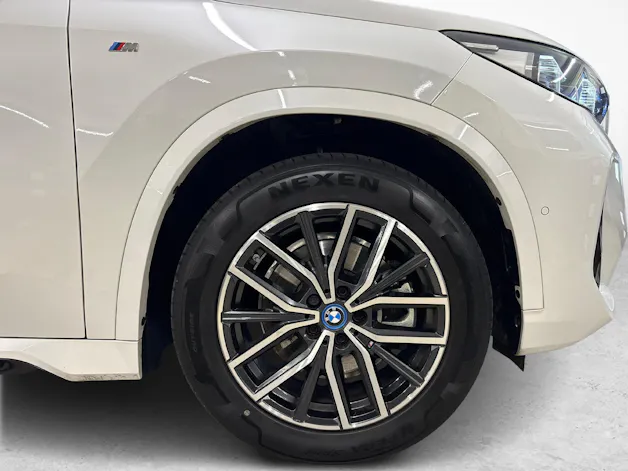 BMW iX1 30 xDrive