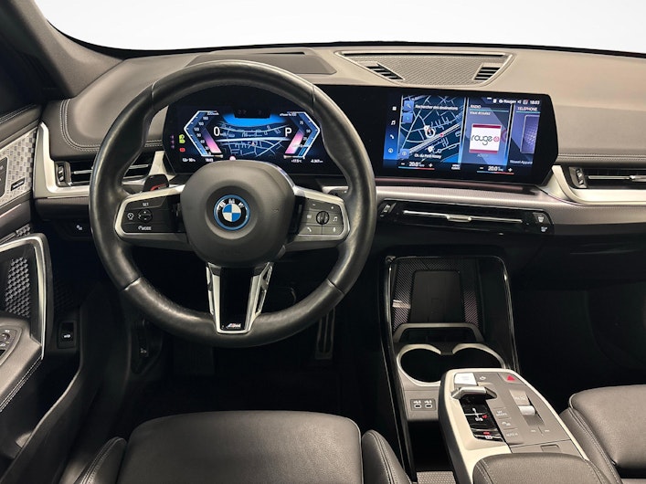 immagine del veicolo BMW iX