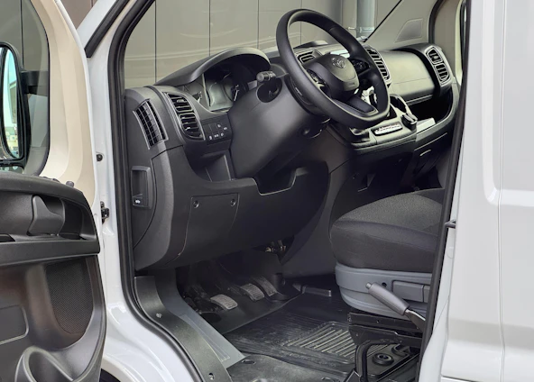 image du véhicule 4 image du véhicule 4