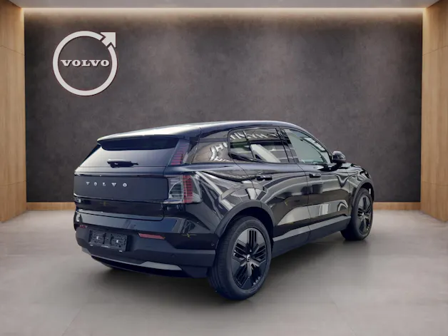 Volvo EX30 CC E60 Twin Performance AWD