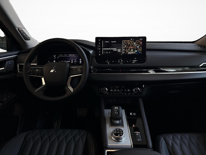 Fahrzeugbild MITSUBISHI OUTLANDER