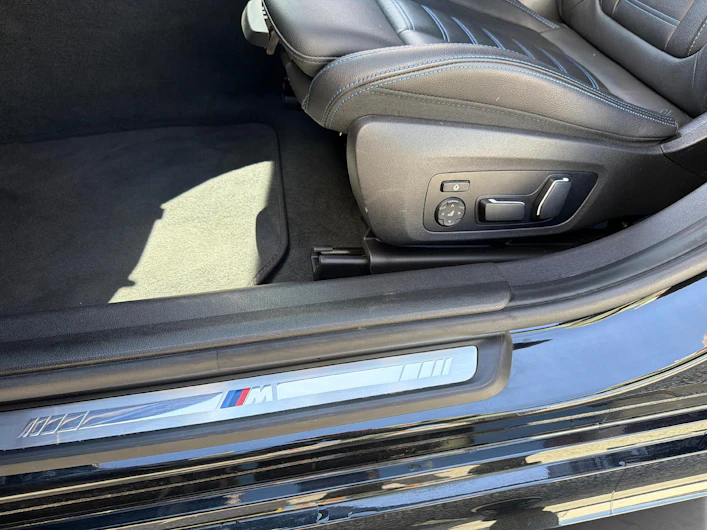Fahrzeugbild BMW 3 SERIES