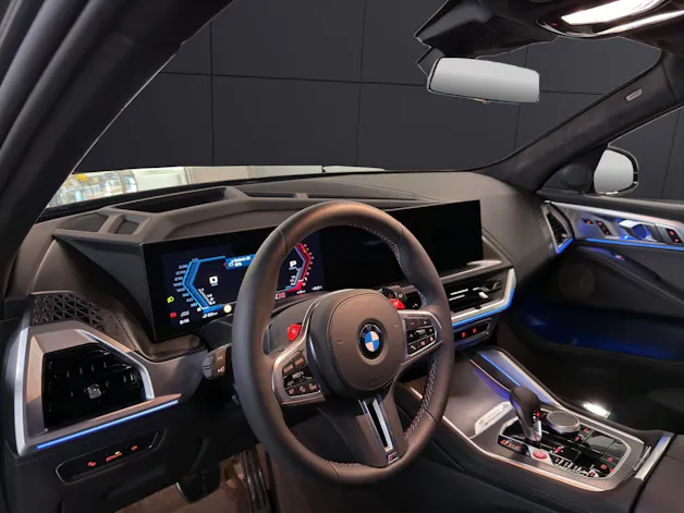 BMW XM 50e Plug-in Hybrid