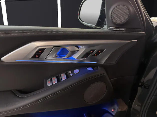 BMW XM 50e Plug-in Hybrid