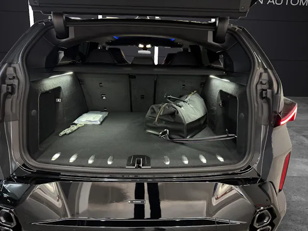 BMW XM 50e Plug-in Hybrid