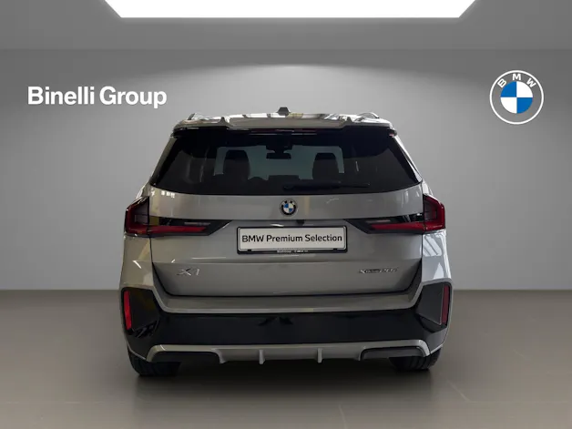 BMW X1 20d xDrive paddles